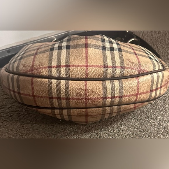 Burberry Brown Haymarket Classic Check Hobo Bag - Picture 4 of 16
